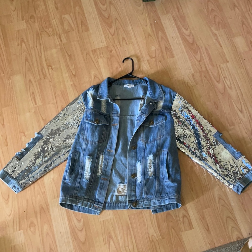 Denim Jacket with sequins
